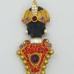 Askew Blackamoor Pin - Chantons Cabs Resin Pearls